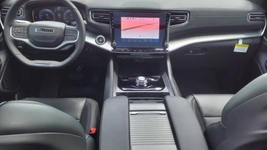 2024 Jeep Wagoneer