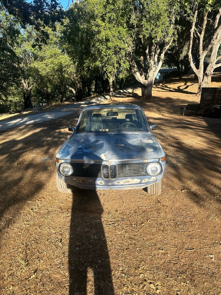 1975 bmw 2002 tii coupe blue