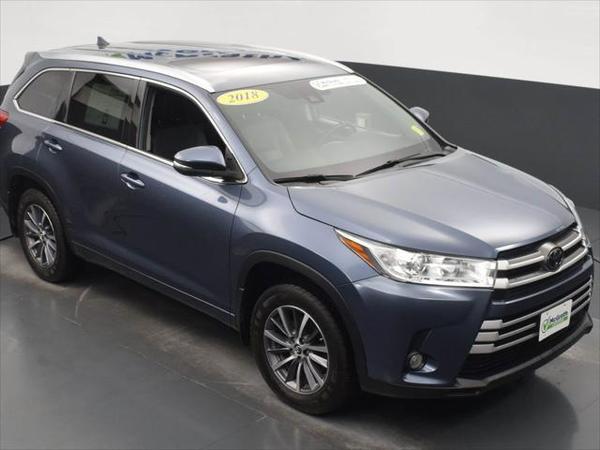 2018 toyota highlander in hammond, indiana