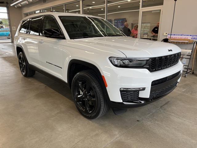 2023 jeep grand cherokee l limited