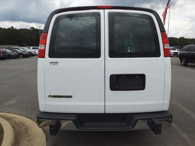 2022 chevrolet express 2500 rwd 2500 regular wheelbase wt