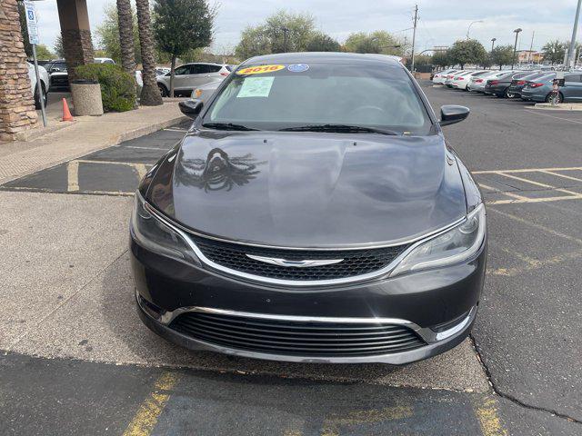 2016 chrysler 200 limited
