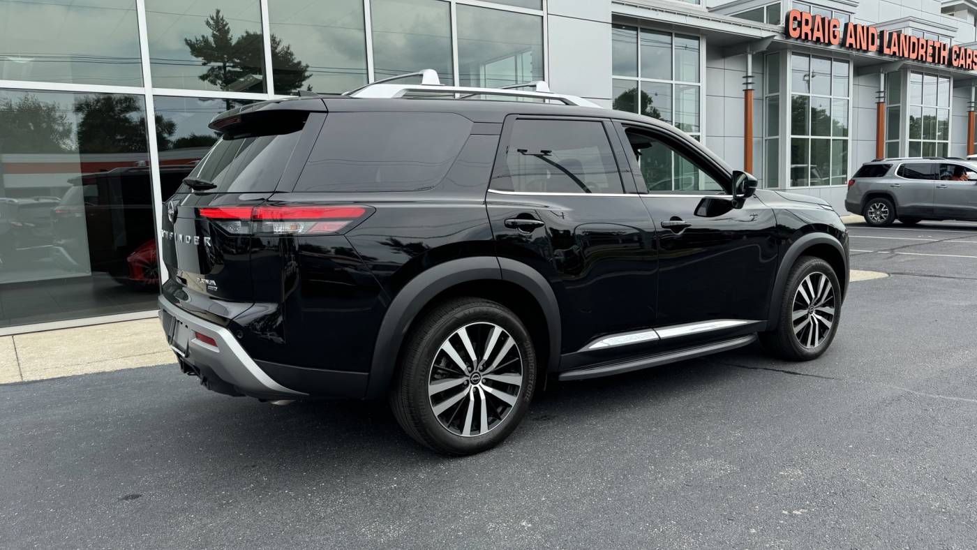 2023 nissan pathfinder platinum