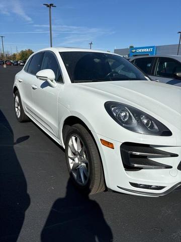 2016 porsche macan turbo