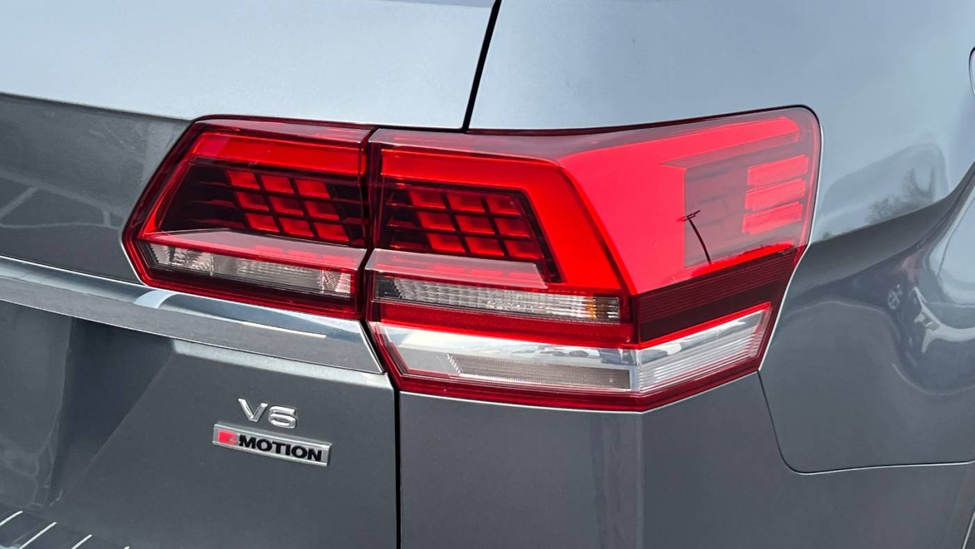 2019 volkswagen atlas v6 sel r-line 4motion