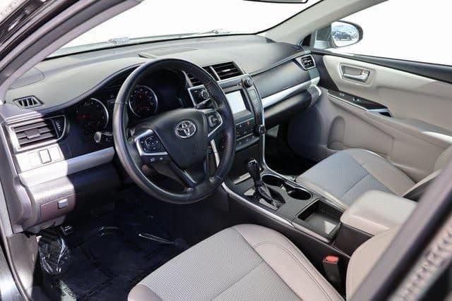 2017 toyota camry se in fargo, north dakota