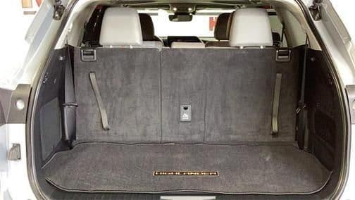 2023 toyota highlander hybrid in canton, michigan