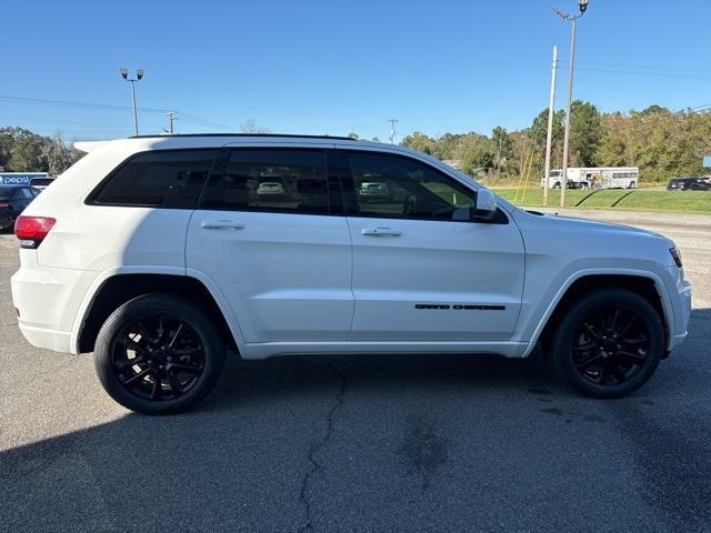 2021 jeep grand cherokee laredo x