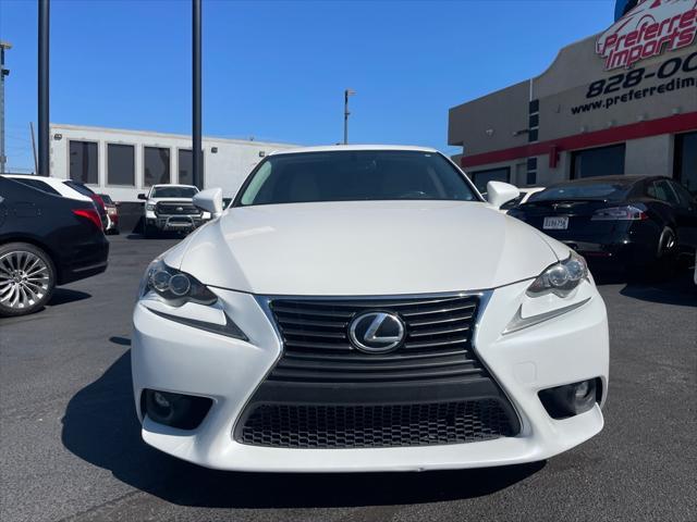 2015 lexus is 250 base