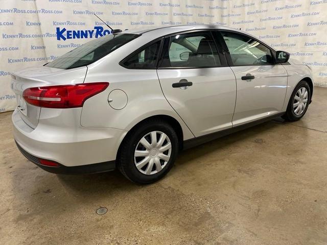 2018 ford focus s