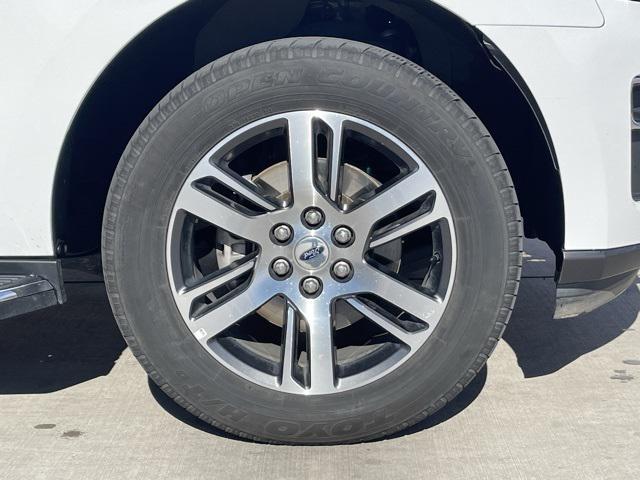 2022 ford expedition limited max