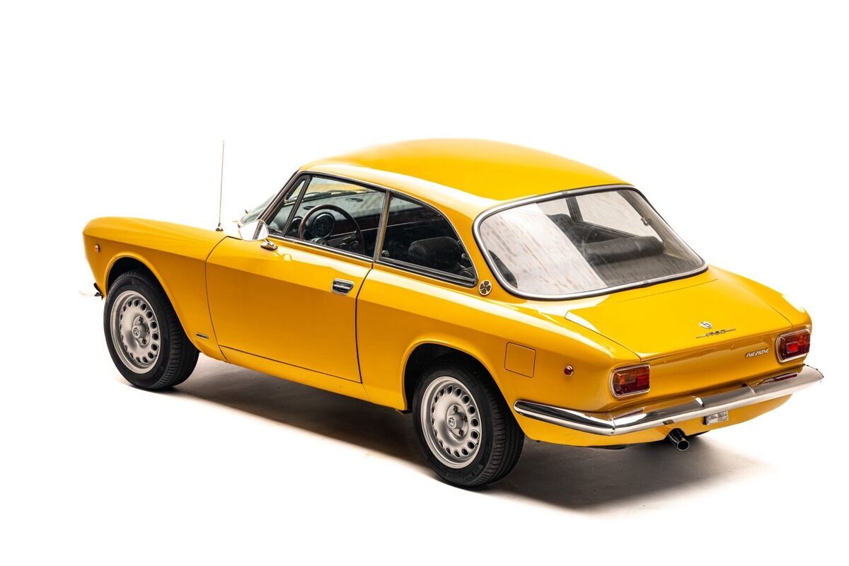 1969 alfa romeo 1750 gtv yellow rwd manual