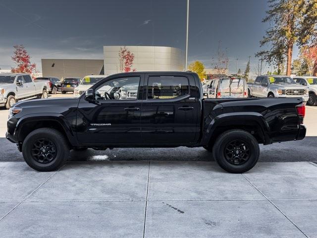 2022 toyota tacoma sr5