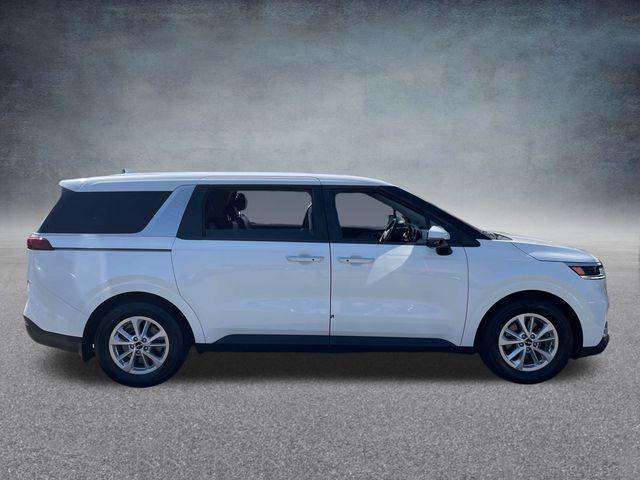 2022 kia carnival lxs