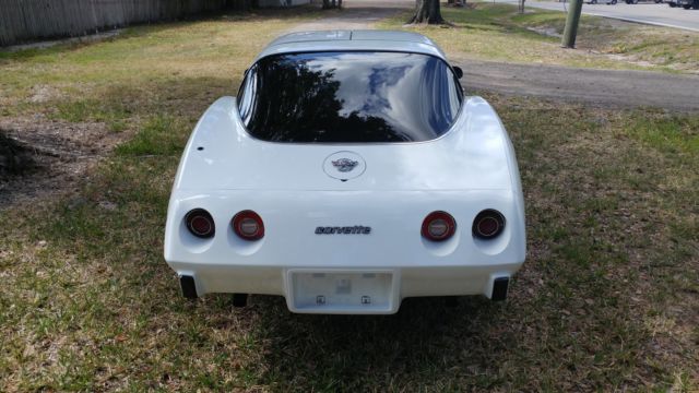 1 family owned 1978 corvette