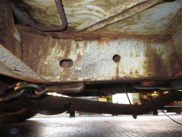 automo2 ( two )1965 plymouth belvederes base 5.2l