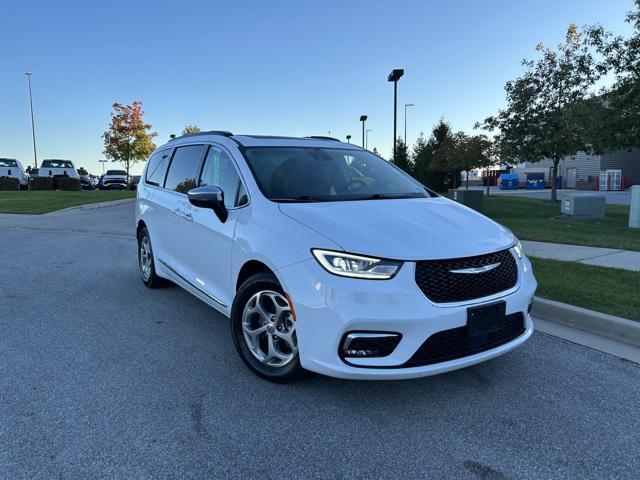 2023 chrysler pacifica limited