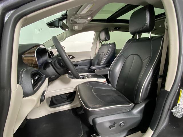 2022 chrysler pacifica limited
