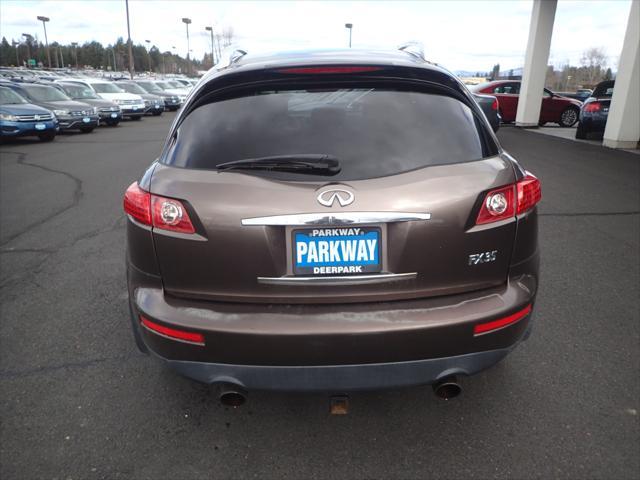 2004 infiniti fx35 base