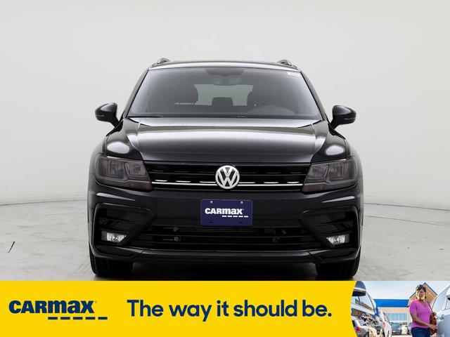 2020 volkswagen tiguan se r-line black