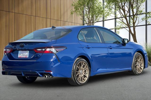2023 toyota camry se