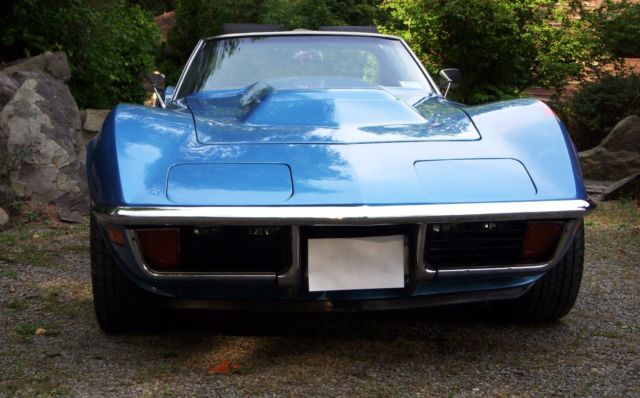 1971 corvette stingray coupe blue exterior - black interior 4-speed