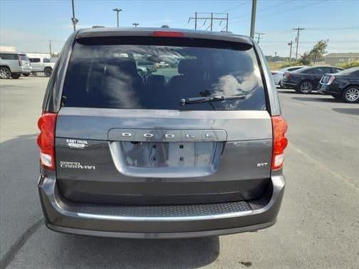 2020 dodge grand caravan in chicago, illinois