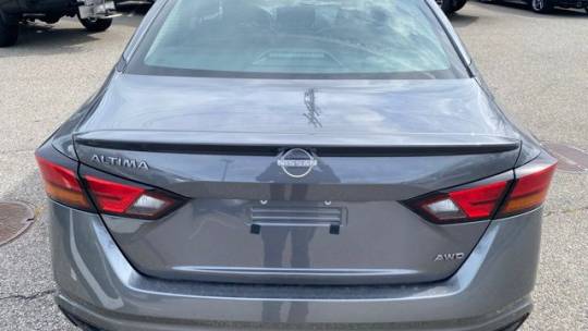 2025 Nissan Altima