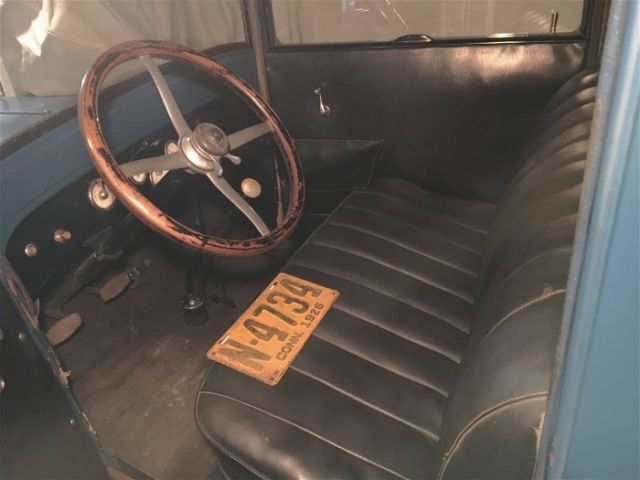 1926 dodge brothers, 2 dr, 4 cyl, square head coupe!starts,runs, drives!nice!!