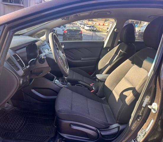 2017 kia forte l 60
