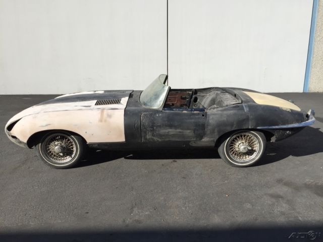 1967 jaguar e-type xke series one 4.2 liter roadster. triple carbs. non matching