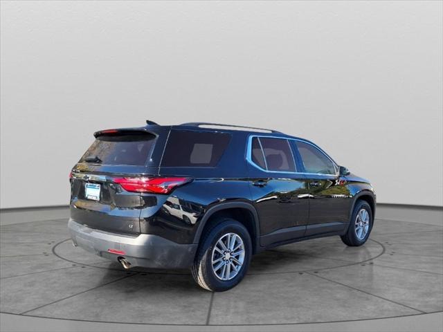 2022 chevrolet traverse lt cloth