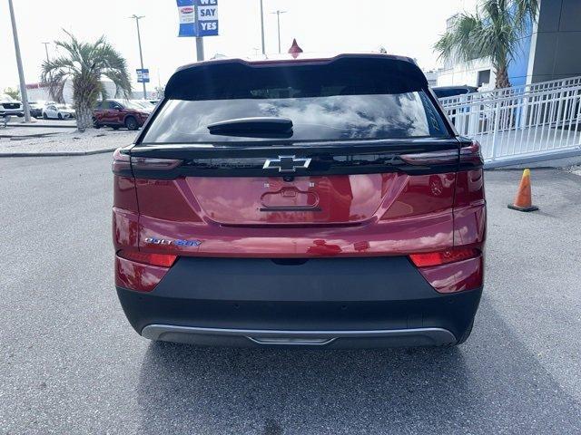2023 chevrolet bolt euv lt