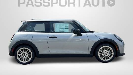 2025 Mini Hardtop