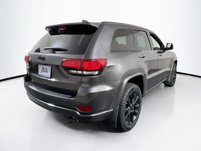 2021 jeep grand cherokee laredo