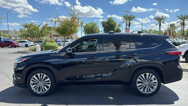 2023 toyota highlander platinum