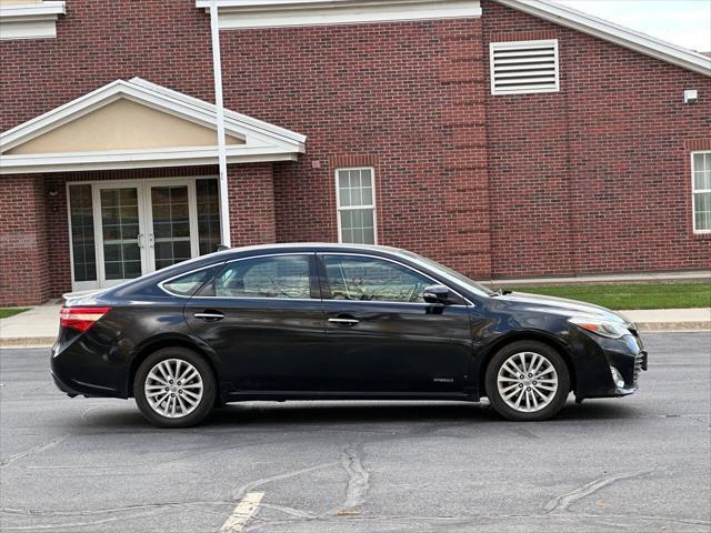 2013 toyota avalon hybrid limited