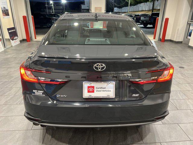 2025 toyota camry se