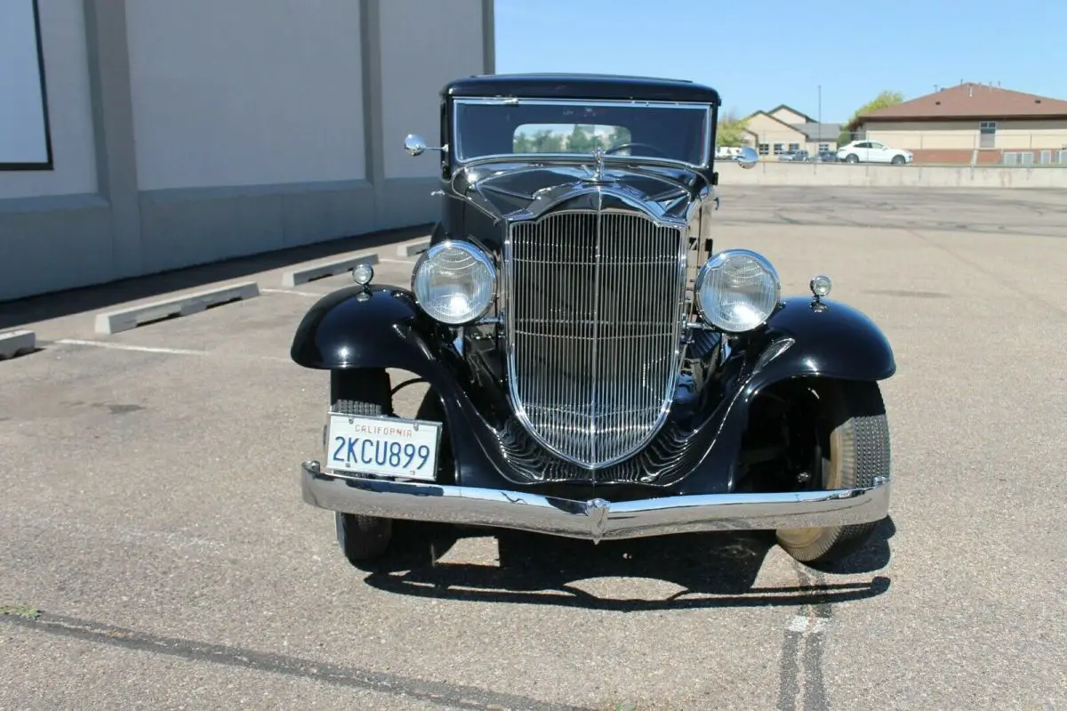 1932 packard 900 coupe sedan