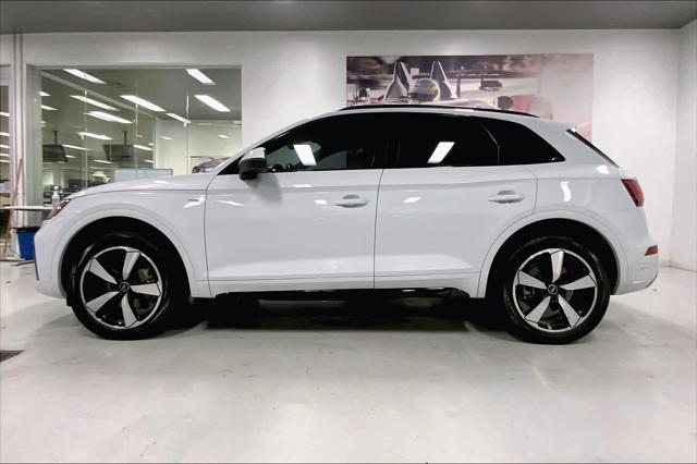 2022 audi q5 45 s line premium plus