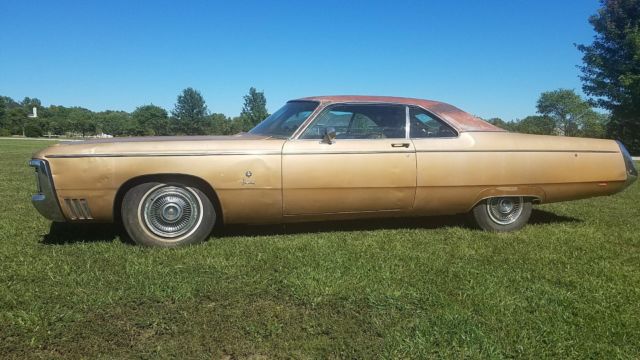 1969 chrysler imperial lebaron 2 door