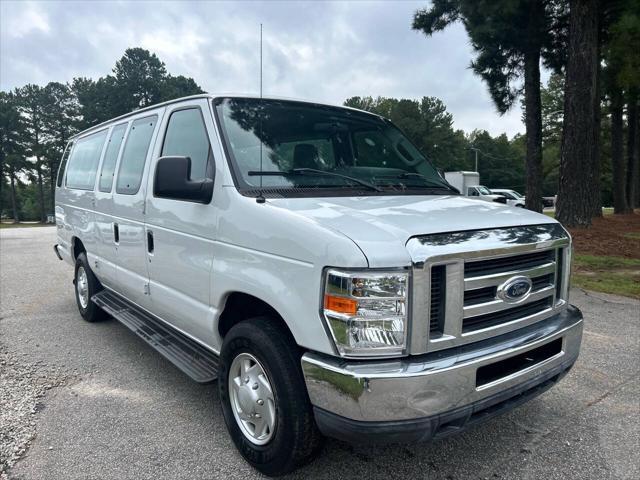 2012 ford e350 super duty xlt
