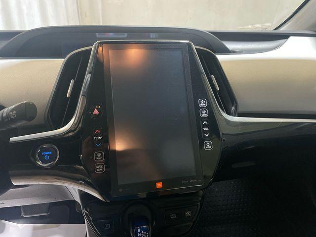 2019 toyota prius limited