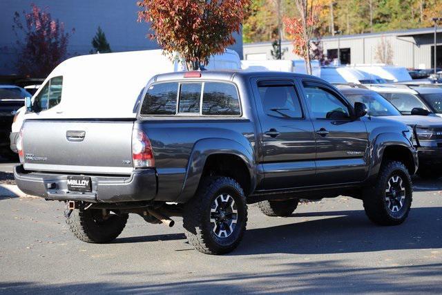 2015 toyota tacoma base