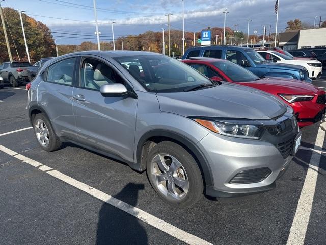 2022 honda hr-v lx