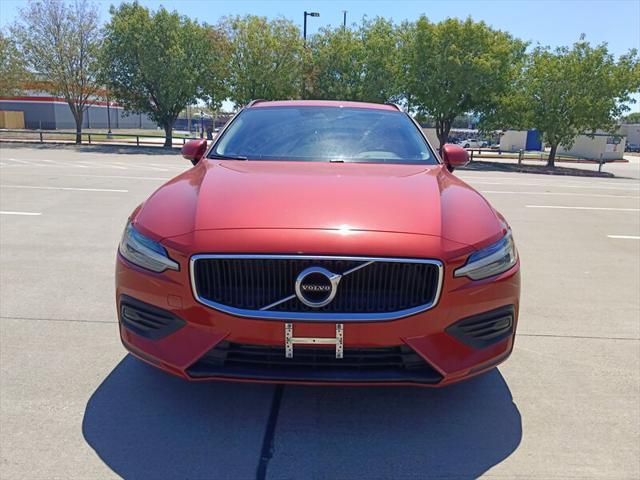 2020 volvo v60 t5 momentum
