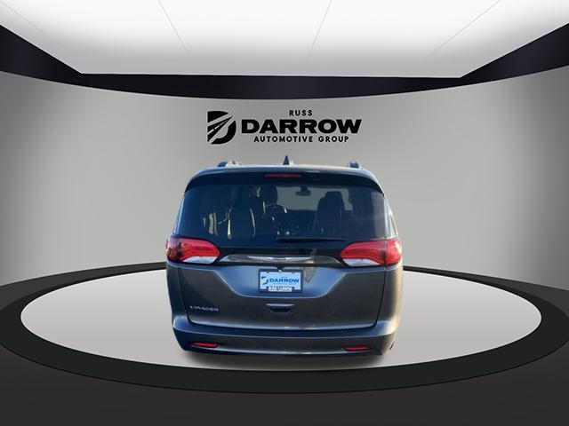 2021 chrysler voyager lxi
