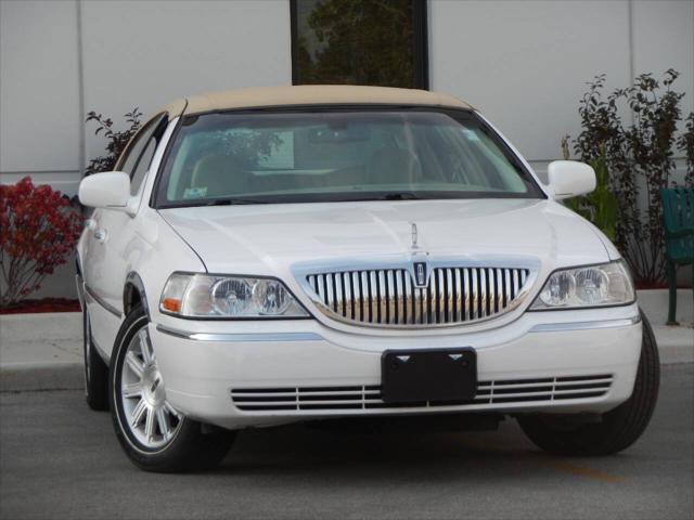 2008 lincoln town car signature