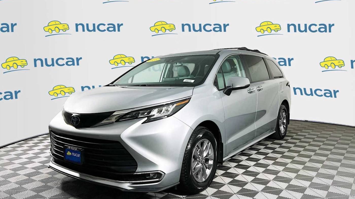 2023 toyota sienna xle 7-passenger