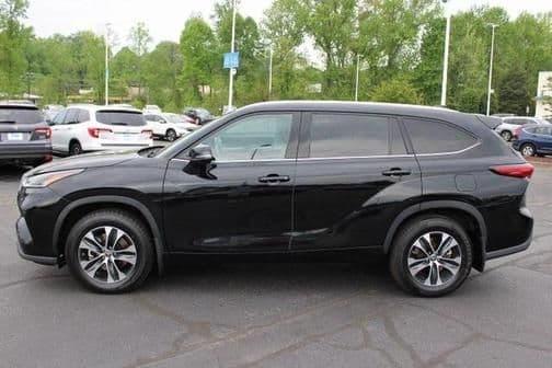 2021 toyota highlander xle in gastonia, north carolina